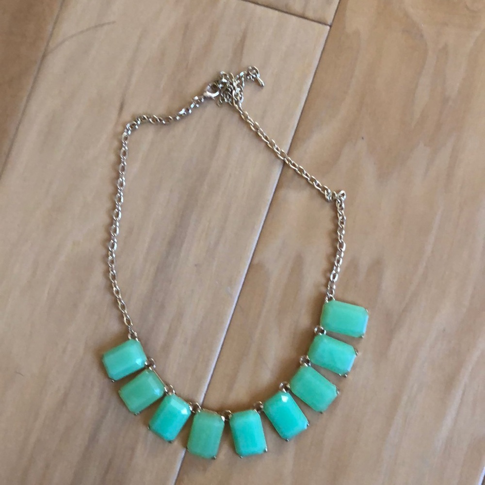 Statement necklace